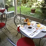 Diese Bastille Hotel Paris