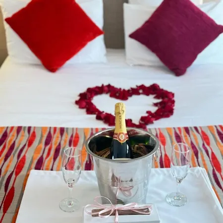 Diese Bastille Otel Paris