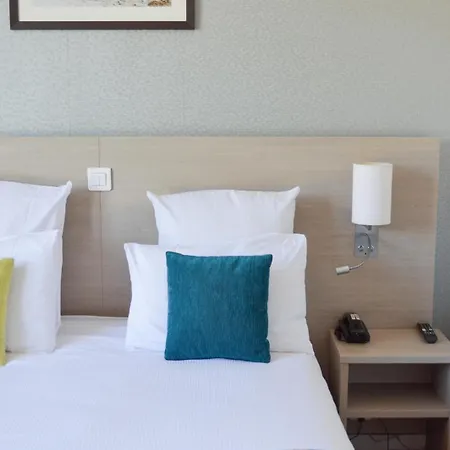 Diese Bastille Otel Paris