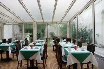 Otel Diese Bastille 3*