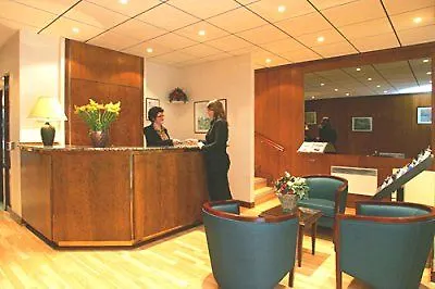 Diese Bastille Otel Paris