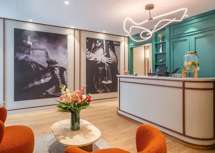Diese Bastille Hotel 3*