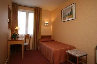 Dièse Bastille Parigi